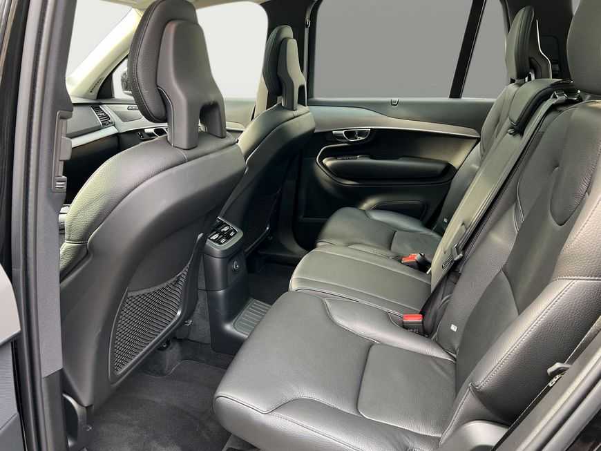 Volvo  T8 AWD Recharge Geartronic  223 kW, 5-türig (Benzin/Elektro-PlugIn)