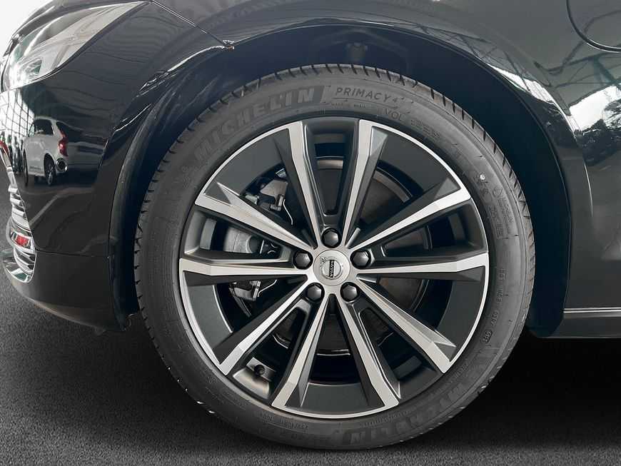 Volvo  T6 Recharge AWD  Aut 360° HeadUpDisplay