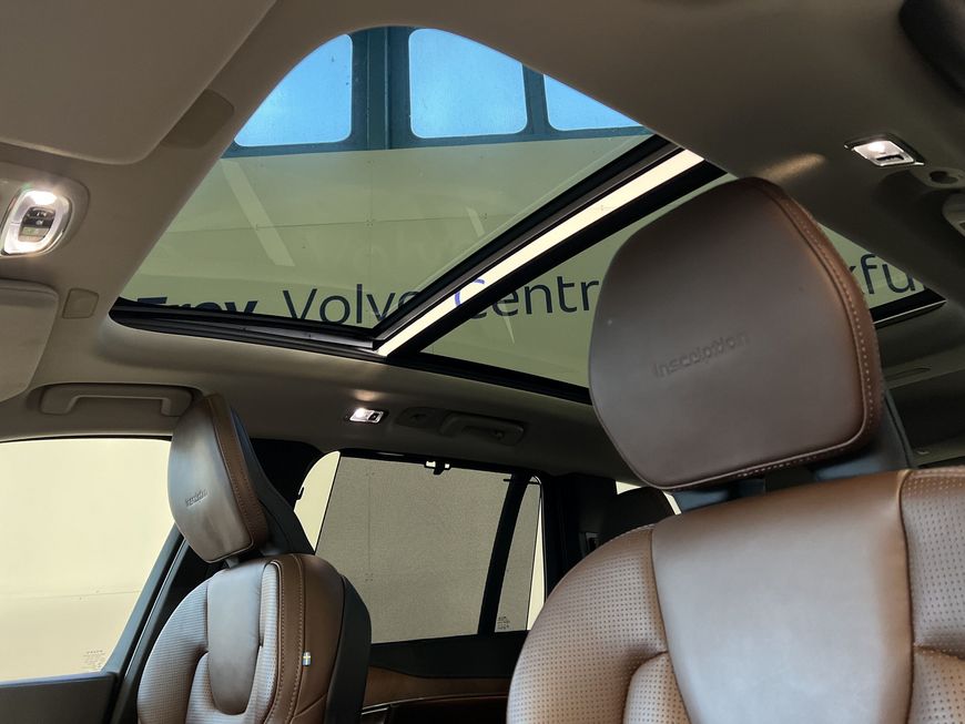 Volvo  D5 AWD  Aut Belütete-Massagesitze