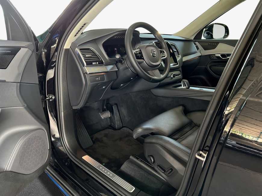 Volvo  B5 AWD 7S Ultimate-Dark Aut Glasd 360° HeadUpDisplay