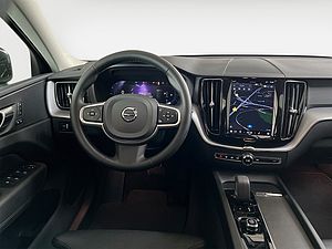 Volvo  B4 Momentum-Pro Aut ACC Leder Navi LED 19'