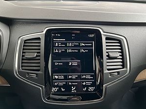 Volvo  B5 AWD 7S Momentum-Pro Aut Leder Navi LED