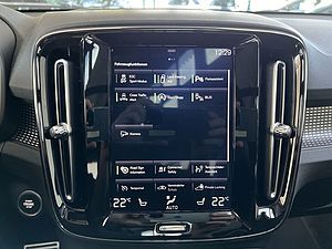 Volvo  D4 AWD  Aut Glasd 360° PilotAssist
