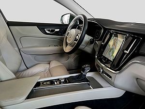 Volvo  D4  Aut Glasd HeadUp PilotAssist